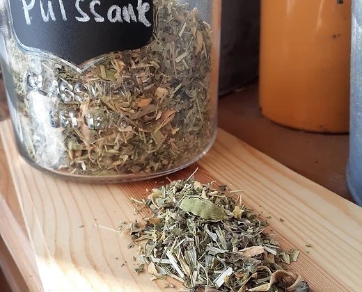 PETITE TISANE - PUISSANTE