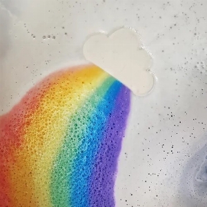 BOMBE DE BAIN - NUAGE ARC-EN-CIEL