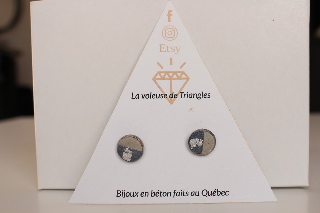 BOUCLES D'OREILLES 10MM - MARINE MÉTALIQUE