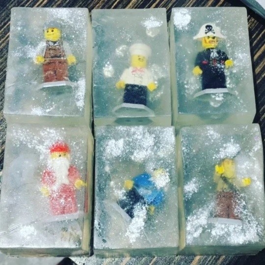 Savon figurine lego