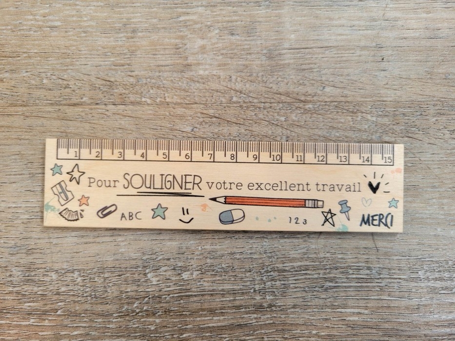 Règle - Pour souligner votre excellent travail