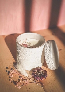 Chandelle Madela - Lavande, Pruche et Pêche 200G