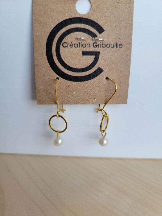 Boucles d'oreilles ronde avec perle - or