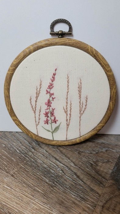 Broderie - Delphinium
