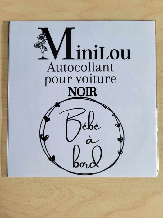 Autocollant Voitures - Bébé à Bord Coeur