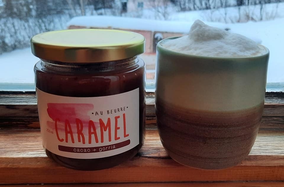 CARAMEL - CACAO + GORRIA