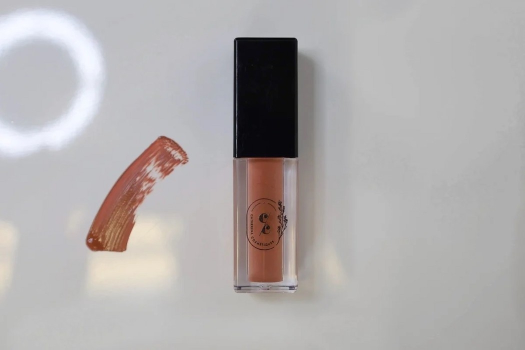 Lipgloss mat - No tan lines