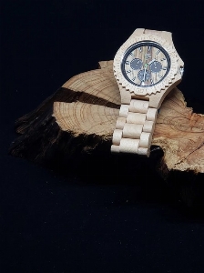 MONTRE EN BOIS BOREAS