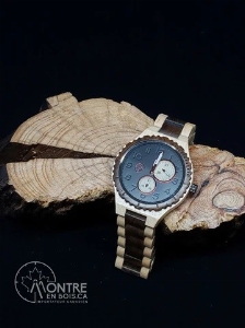 MONTRE EN BOIS QUANTUM MAPLE